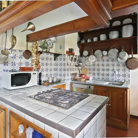 A Postcard View In A Vintage Apartment-2